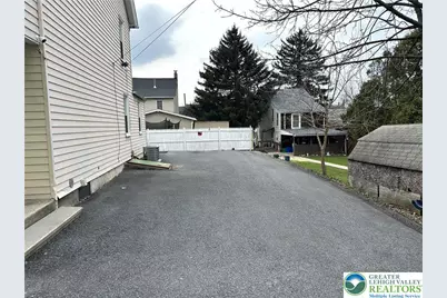 655 Hess Street, Bethlehem City, PA 18015 - Photo 16