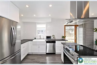 742 Walnut Street, Emmaus Boro, PA 18049 - Photo 8