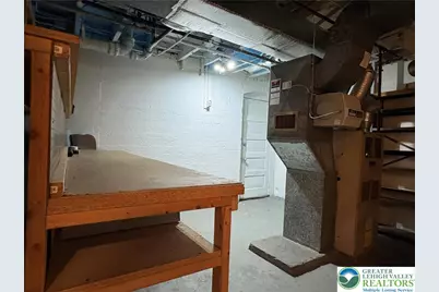 754 E Washington Avenue, Bethlehem City, PA 18017 - Photo 8