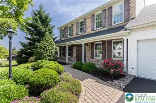 4634 Ashley Ln, Hanover Twp, PA 18017 - Photo 4