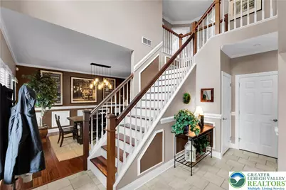 4634 Ashley Lane, Hanover Twp, PA 18017 - Photo 10