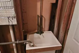 2312 4th St, Wilson, PA 18042 - Photo 36