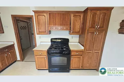 2312 4th Street, Wilson, PA 18042 - Photo 18