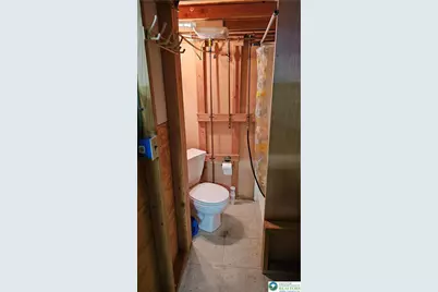 2312 4th Street, Wilson, PA 18042 - Photo 46