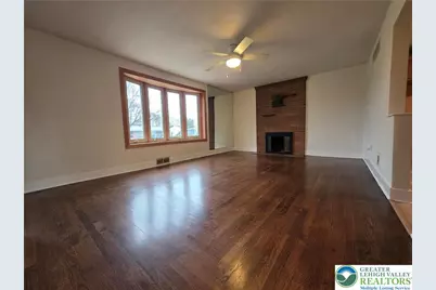 1645 Mark Twain Circle, Hanover Twp, PA 18017 - Photo 8