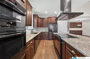 4109 Eveningstar Rd, Emmaus Boro, PA 18049 - Photo 8