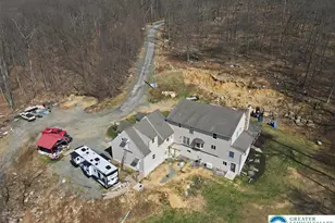 120 Benfield Rd, Longswamp Twp, PA 18062 - Photo 6