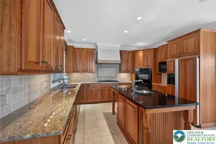 1512 Bette Ln, Lower Saucon Township, PA 18055 - Photo 8