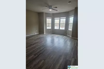 152 E Hamilton Street #E, Allentown City, PA 18109 - Photo 2