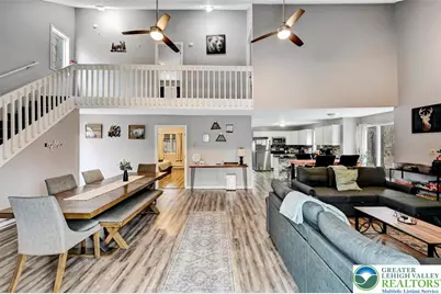 8 Wahoo Court, Penn Forrest, PA 18210 - Photo 2