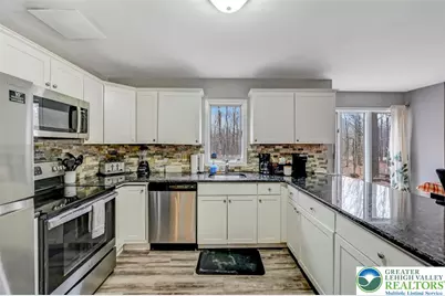 8 Wahoo Court, Penn Forrest, PA 18210 - Photo 4