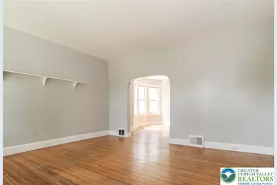 1827 Washington Boulevard, Wilson, PA 18042 - Photo 2