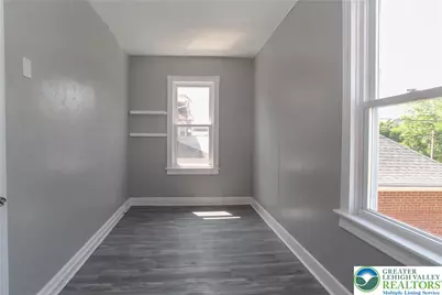 1827 Washington Boulevard, Wilson, PA 18042 - Photo 14