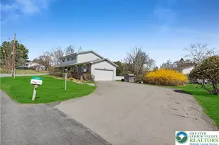 102 Valley Stream Rd, Stroud Twp, PA 18360 - Photo 4