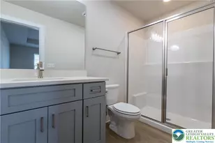 1411 Greenview Dr, Bethlehem City, PA 18018 - Photo 16