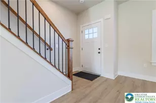 1411 Greenview Dr, Bethlehem City, PA 18018 - Photo 4