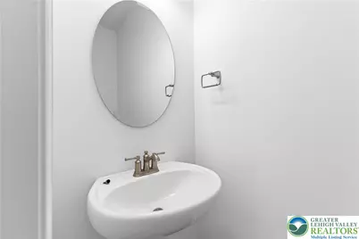 4929 Farrcroft Drive #83B, Plainfield Township, PA 18078 - Photo 16