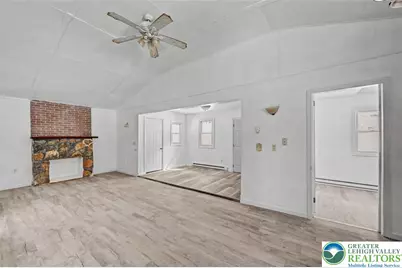 108 Mink Lane, Bushkill, PA 18324 - Photo 2