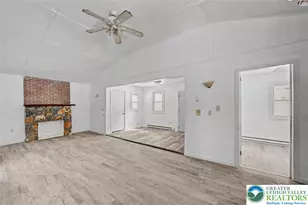 108 Mink Ln, Bushkill, PA 18324 - Photo 2