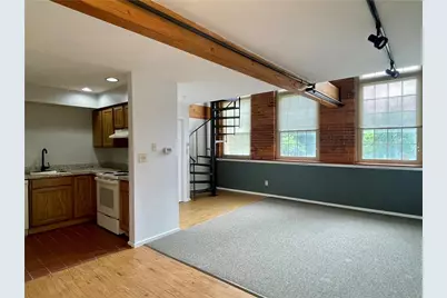 101 Race Street #205, Catasauqua Boro, PA 18032 - Photo 2