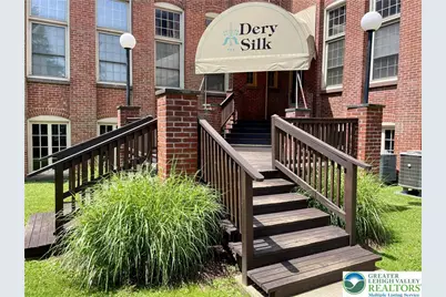 101 Race Street #205, Catasauqua Boro, PA 18032 - Photo 1