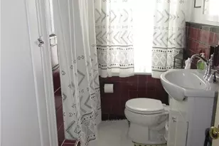 329 W Brookdale St, Allentown City, PA 18103 - Photo 18