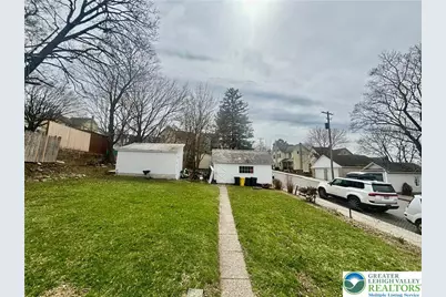 206 Messinger Street #First floor, Bangor, PA 18013 - Photo 2