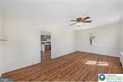 638 State, Longswamp Twp, PA 19539 - Photo 12