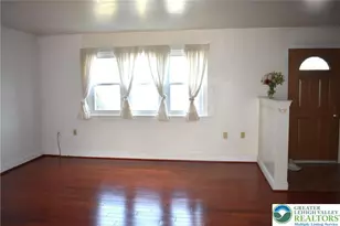 1648 Angela Dr, Bethlehem City, PA 18017 - Photo 2