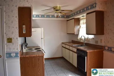 1648 Angela Drive, Bethlehem City, PA 18017 - Photo 6