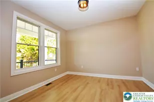 4740 Hillcrest Ln, Whitehall Township, PA 18052 - Photo 4