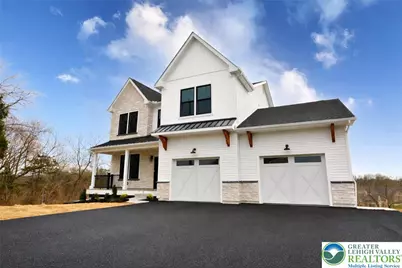 4740 Hillcrest Lane, Whitehall Township, PA 18052 - Photo 2