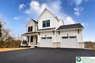 4740 Hillcrest Ln, Whitehall Township, PA 18052 - Photo 2