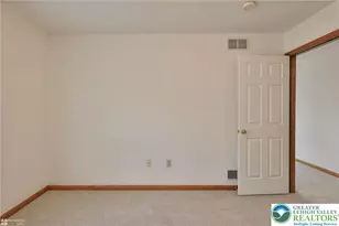 1927 Vintage Rd, Bethlehem Township, PA 18045 - Photo 14