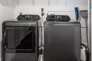 317 W 2nd St, Alburtis Boro, PA 18011 - Photo 26