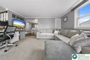 240 5th St, Whitehall Township, PA 18052 - Photo 4