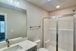 1411 Greenview Dr, Bethlehem City, PA 18018 - Photo 8