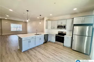 1411 Greenview Dr, Bethlehem City, PA 18018 - Photo 4