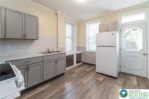 421 Center St, Jim Thorpe, PA 18229 - Photo 16