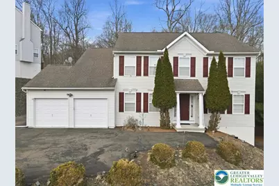 706 Franklin Court, Middle Smithfield, PA 18302 - Photo 1