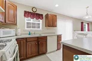 706 Franklin Ct, Middle Smithfield, PA 18302 - Photo 86