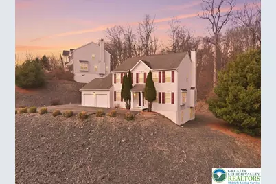 706 Franklin Court, Middle Smithfield, PA 18302 - Photo 2