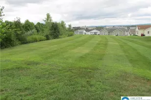 891 Biltmore Ave, Forks, PA 18040 - Photo 4