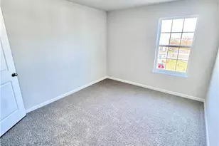 1077 Meadowlark Dr, Upper Macungie Township, PA 18051 - Photo 28