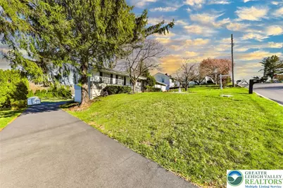 410 N Greenwood Avenue, Easton, PA 18045 - Photo 2