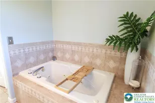 7496 Skytop Ct, Lowhill Township, PA 18069 - Photo 30