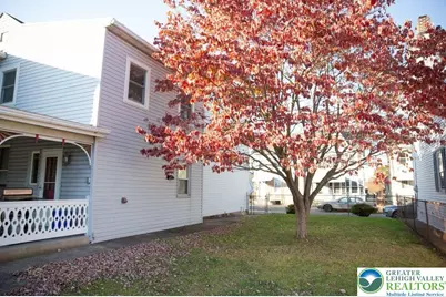 254 W Nesquehoning Street, Easton, PA 18042 - Photo 8