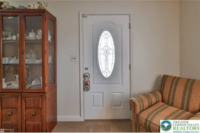 1368 Club Avenue, Allentown City, PA 18109 - Photo 4