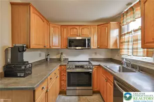 1368 Club Ave, Allentown City, PA 18109 - Photo 16