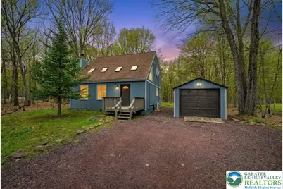 19 Uffleman Lane, Penn Forrest, PA 18210 - Photo 2